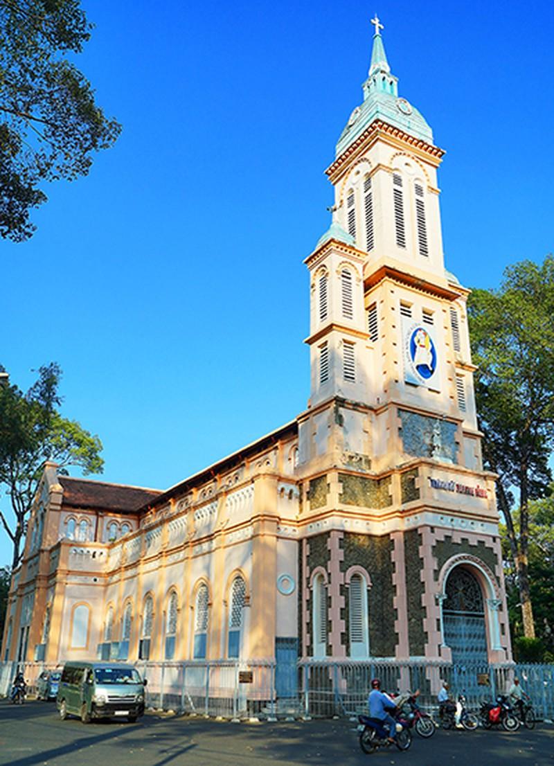 Nhà thờ cổ Sài Gòn - Bài 4: Ngôi nhà thờ nằm trên ‘đất vàng’ - ảnh 2
