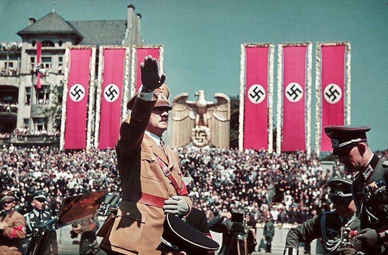 Chủ nghĩa phát xít Đức được Hitler lãnh đạo