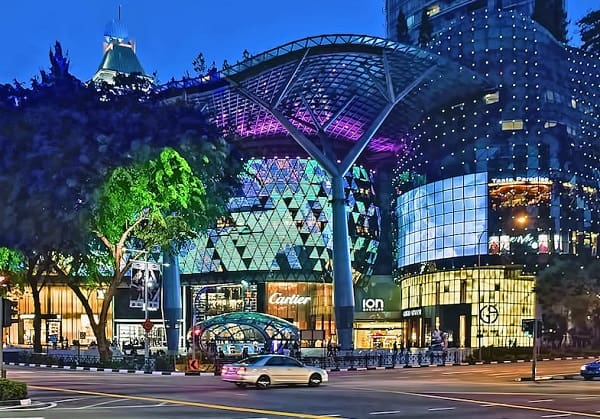 Đi du lịch Singapore nên mua gì, mua quần áo, phụ kiện ở khu Orchard, Singapore