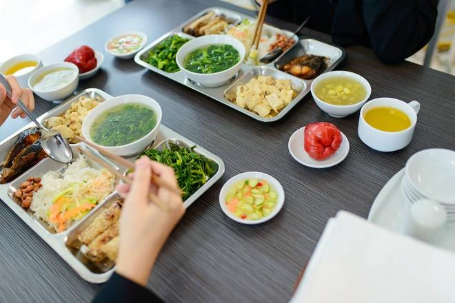 Top 9 dịch vụ ship đồ ăn trưa Đà Nẵng không thể bỏ lỡ 9