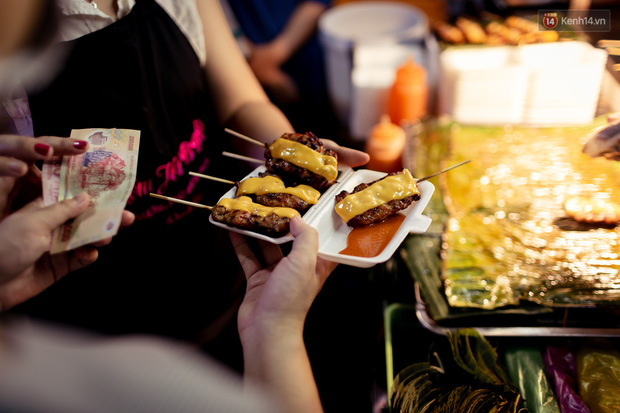 Gọi chợ Hồ Thị Kỷ là vũ trụ ăn uống giữa Sài Gòn vì muốn tìm món nào cũng có, ăn no ngập mặt mà tốn chưa tới 100k - Ảnh 31.