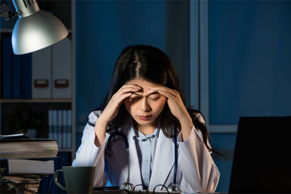 Thói quen thức khuya gây ra những ảnh hưởng xấu đến sức khỏe