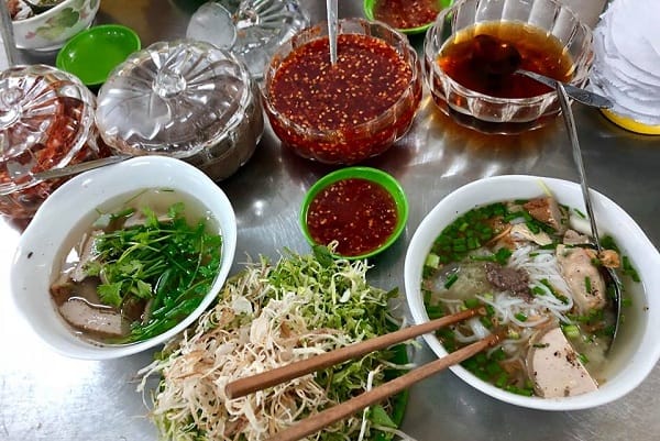 Nha Trang có đặc sản gì ngon, nổi tiếng? Những món ăn ngon, bổ, rẻ ở Nha Trang