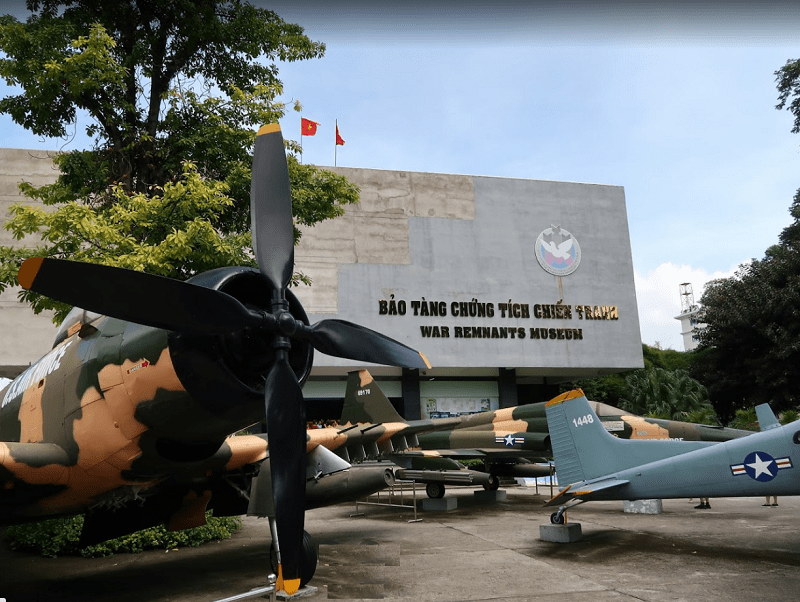 Những địa điểm thú vị ở Sài Gòn. Địa diểmd u clihj Hồ Chí Minh. Bảng tàng chứng tích chiến tranh