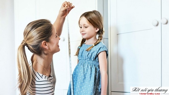 Làm thế nào để biết được chiều cao của bé gái nhà bạn đã đạt chuẩn hay chưa?