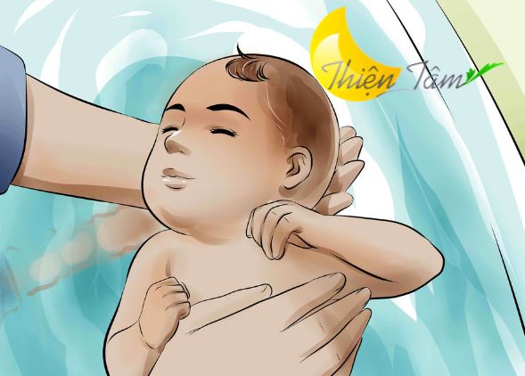 cách chăm sóc trẻ sơ sinh và những lưu ý khi tắm