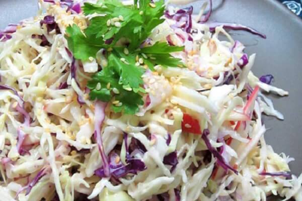 Cách làm món Salad bắp cải giảm cân kiểu Nhật