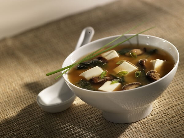 Ăn súp miso thường xuyên - 5 cách giảm mỡ bụng của người Nhật Bản đơn giản nhất