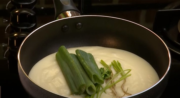 Bước 3 Nấu súp Súp khoai tây