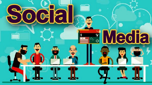 Trở thành chuyên gia về truyền thông xã hội cũng là một hình thức kinh doanh tại nhà.