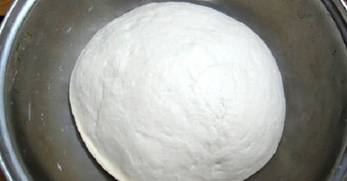 Ủ bột làm bánh bao lần 1 - cách làm bánh bao nhân thịt miến