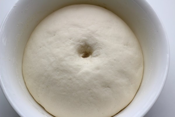 Ủ bột làm bánh bao lần 2 - cach lam banh bao nhan thit