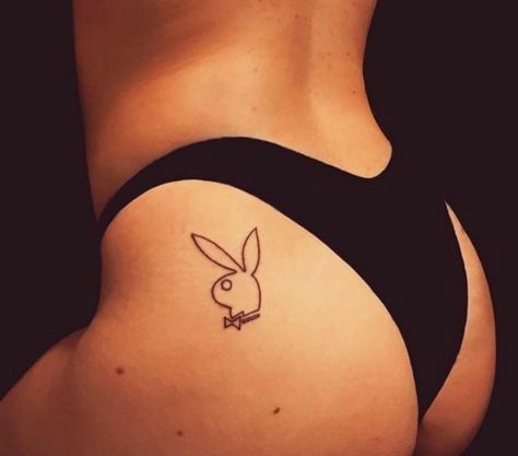 Hình tattoo con thỏ ở mông cute