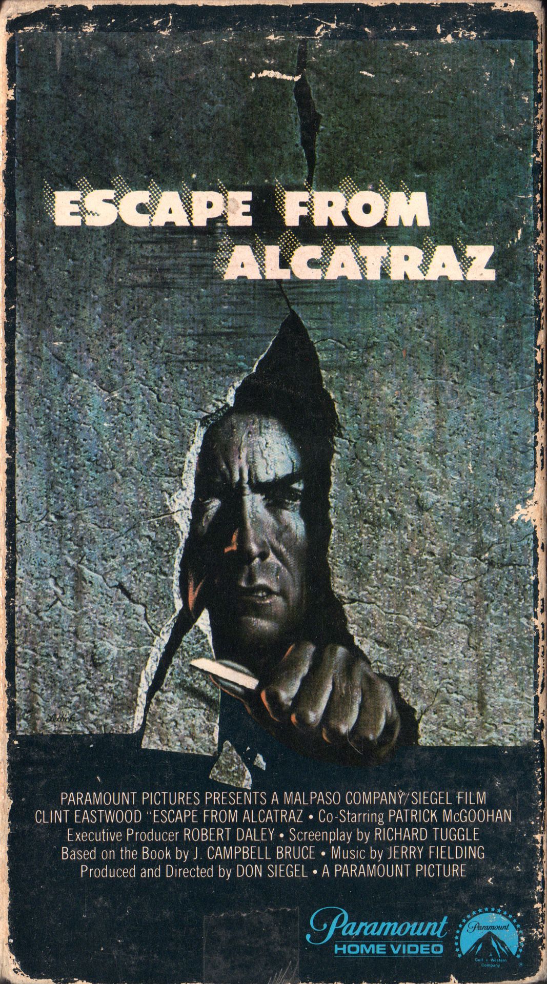 Vượt ngục Alcatraz - Escape from Alcatraz (1979)